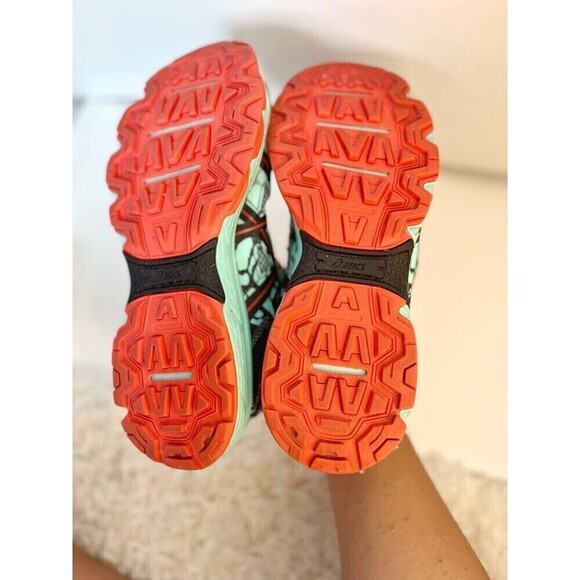 Asics Gel Venture 6 Resolution Cushioning Trail Athletic Running Sneakers - Picture 8 of 13